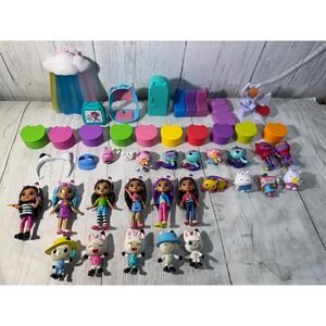 Gabbys Dollhouse Toy Lot Figures
